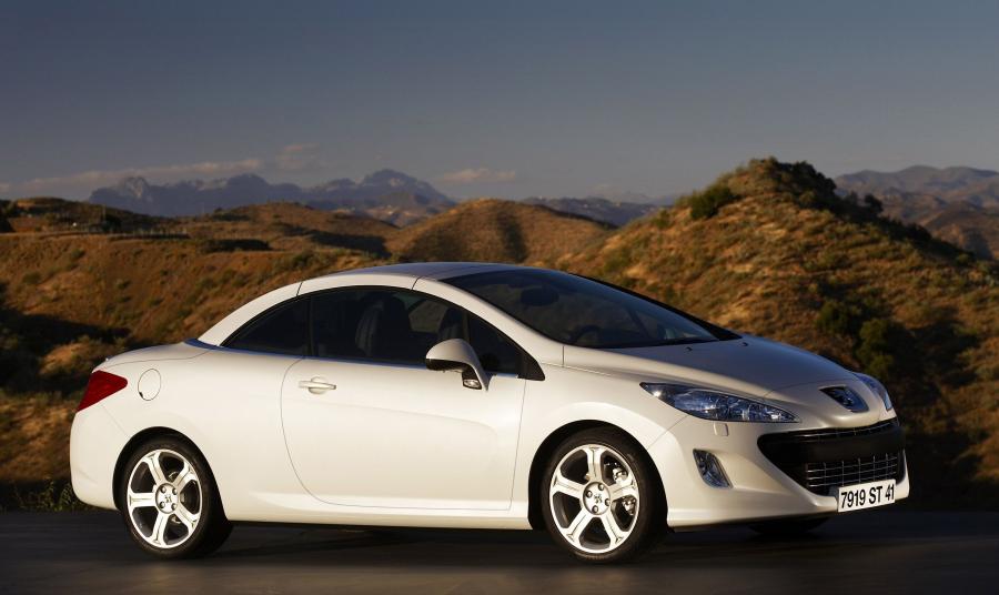  Peugeot 308 CC 2009 года  (фото 10 из 79)